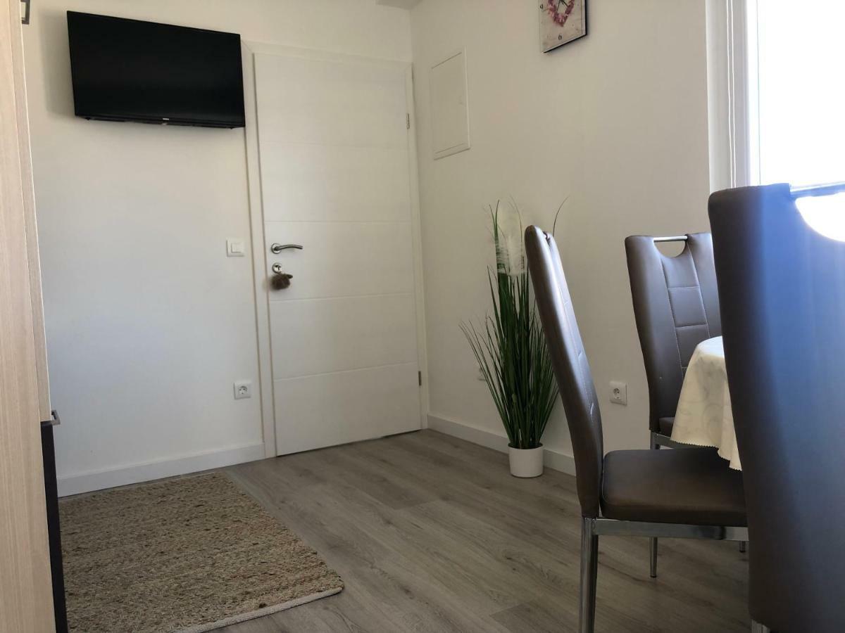Apartman Gabriel Zadar Apartment ภายนอก รูปภาพ
